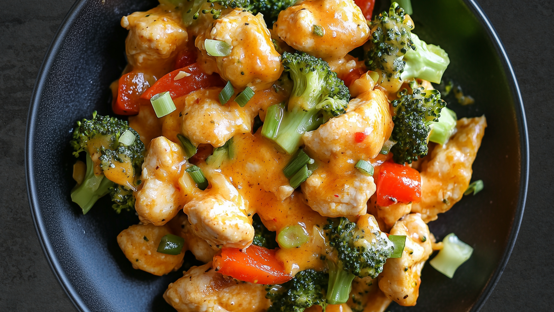 Photo of Cheddar Broccoli Chicken Skillet With Bell Peppers 