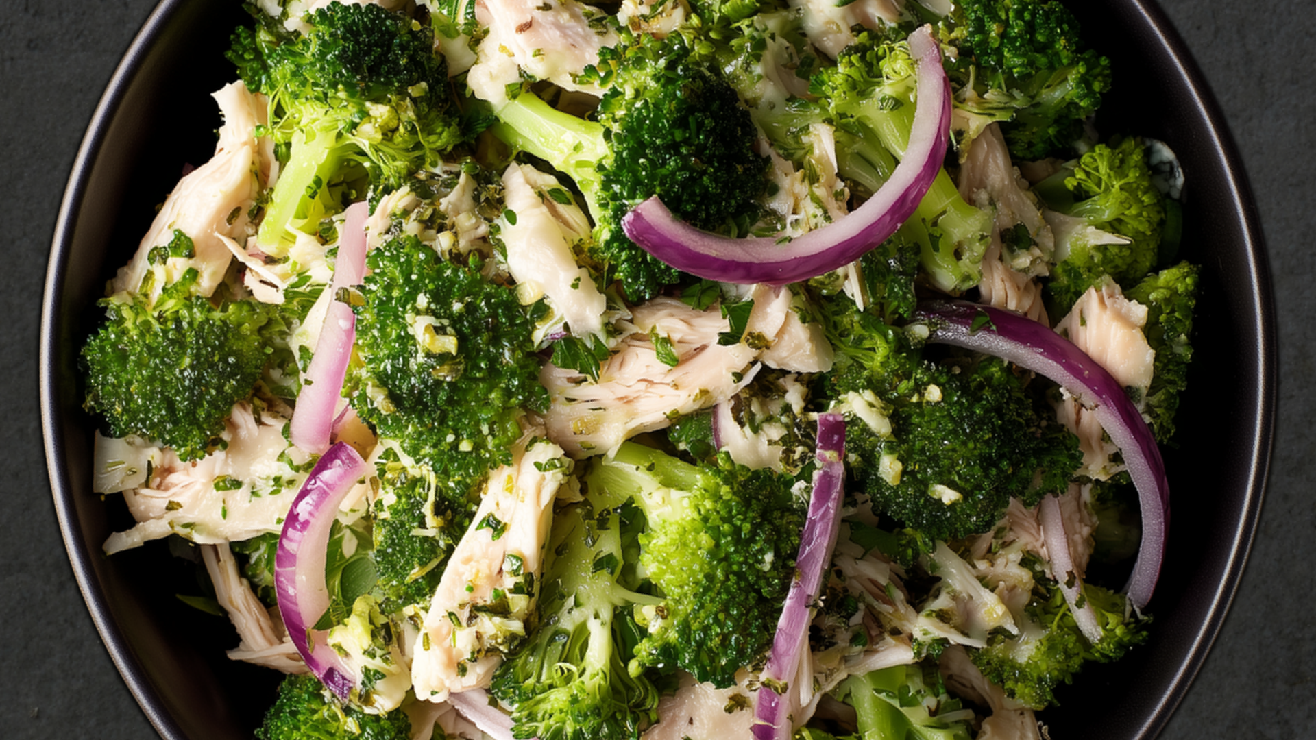 Photo of Lemony Broccoli Salad with Chicken